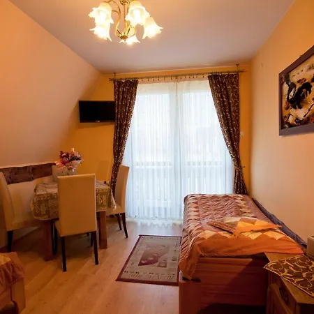 Kwatera prywatna Apartamenty-wynajem Pokoi Zbigniew Tylka Kościelisko
