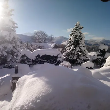 Apartamenty-wynajem Pokoi Zbigniew Tylka 民宿 *